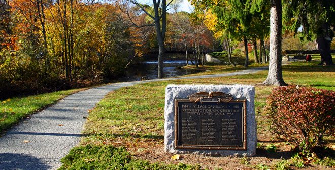 Esmond and Esmond Mills World War I Memorials